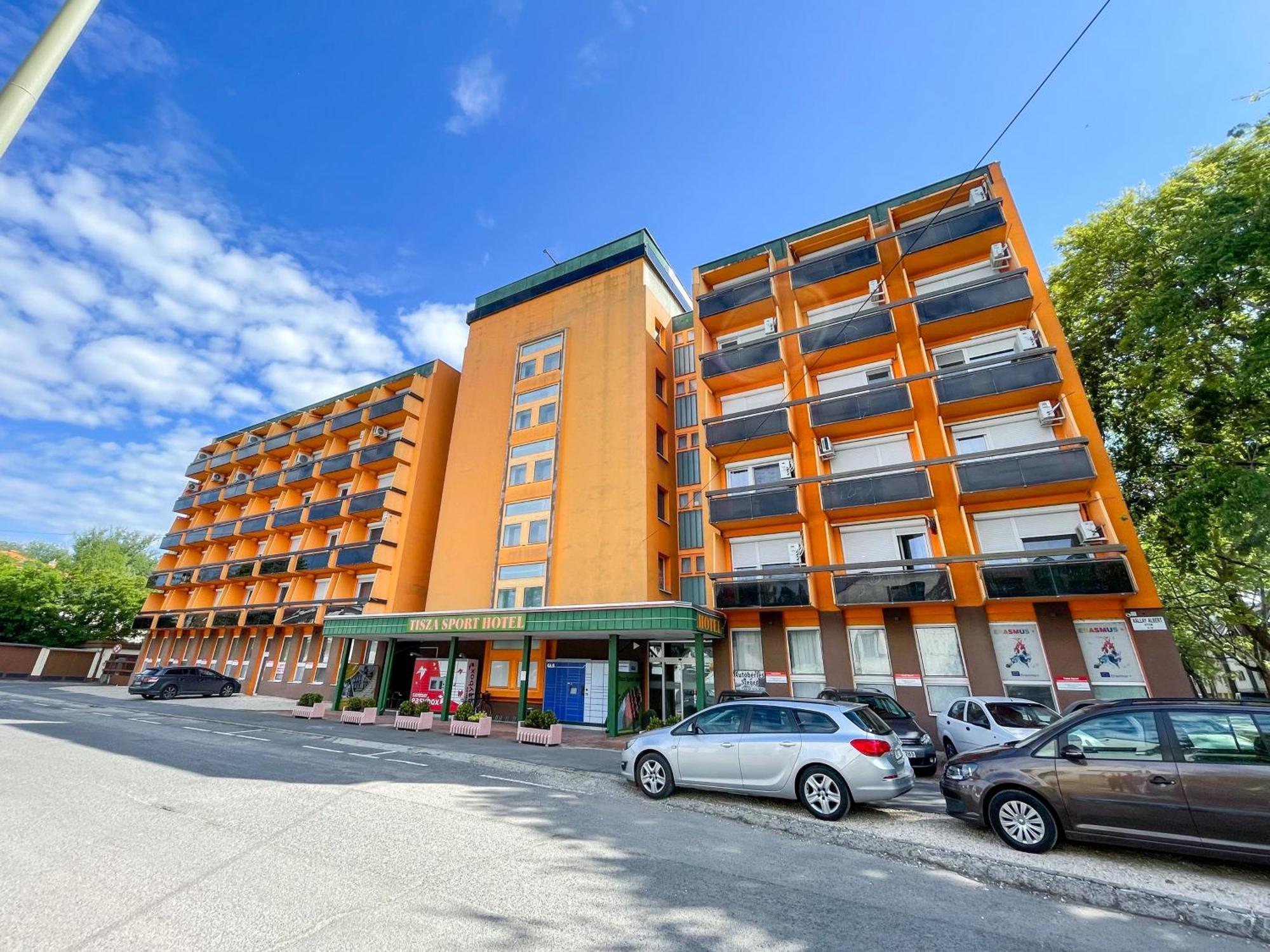 Tisza Sport Hotel Szeged Exterior photo